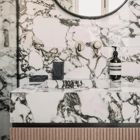 Highstay - Luxury Serviced Apartments - Louvre Parijs Buitenkant foto